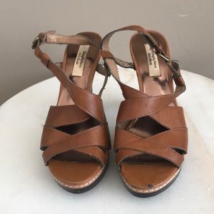 Simply Vera, Vera Wang - Tan Heels (7)